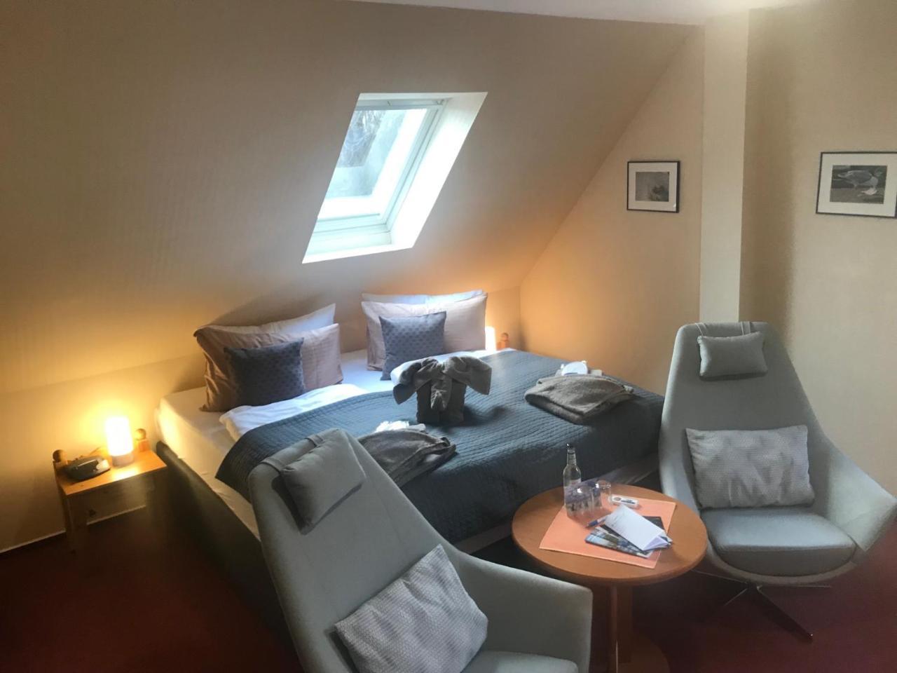 Friesenhof Nieblum - Hotel Garni Екстериор снимка